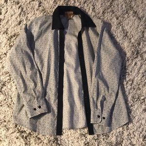 Long sleeve collared blouse